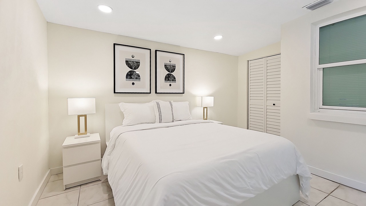 Photo of Bedroom in Bay Crest Park