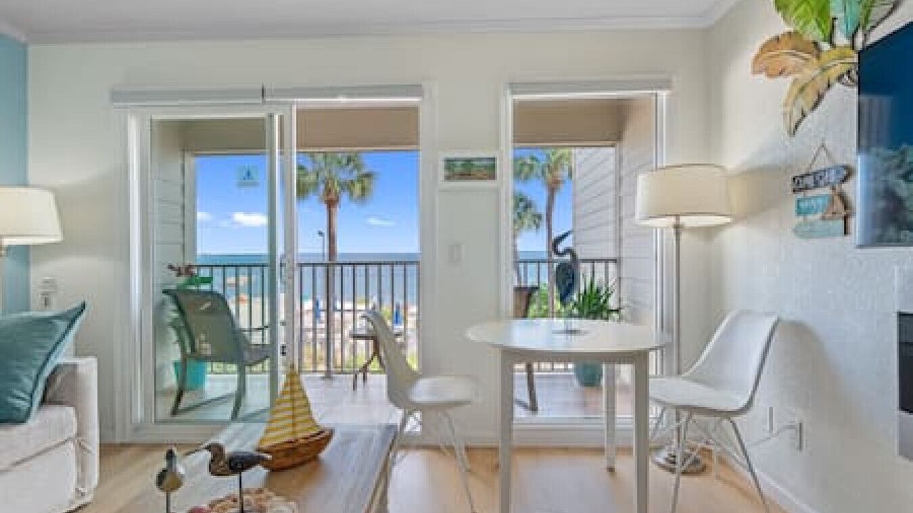 Photo of Livingroom in Rocky Point