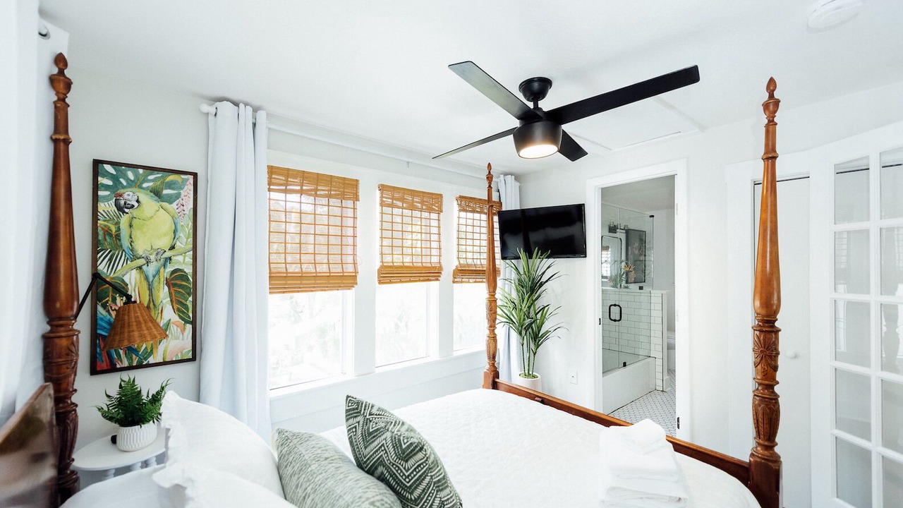 Photo of Bedroom in Historic Uptown