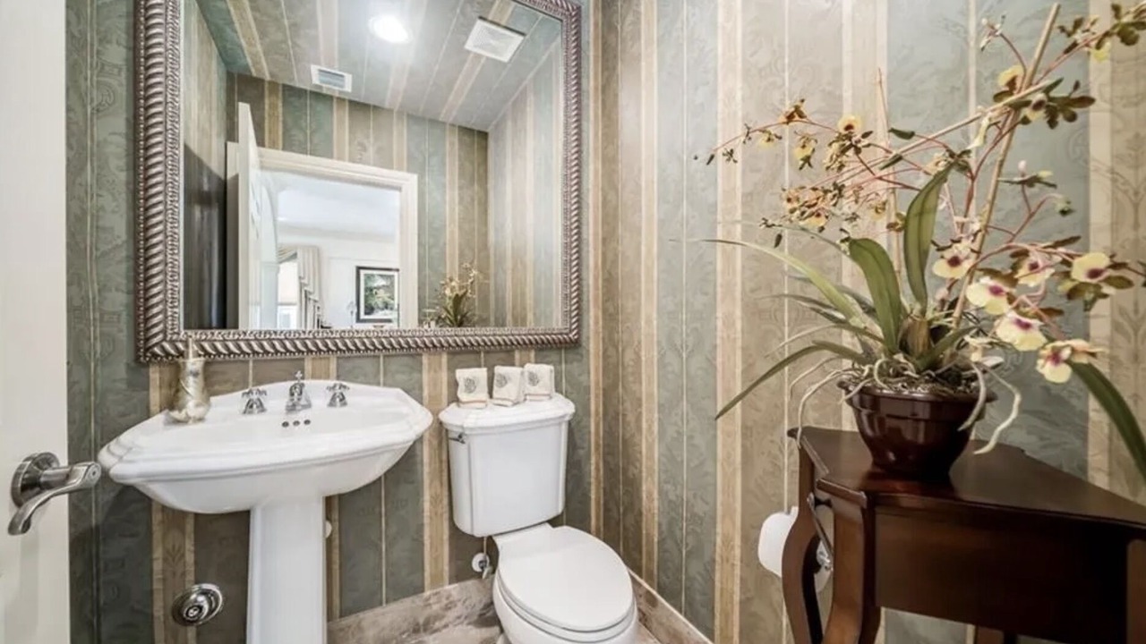 Photo of Bathroom in East Fort Lauderdale