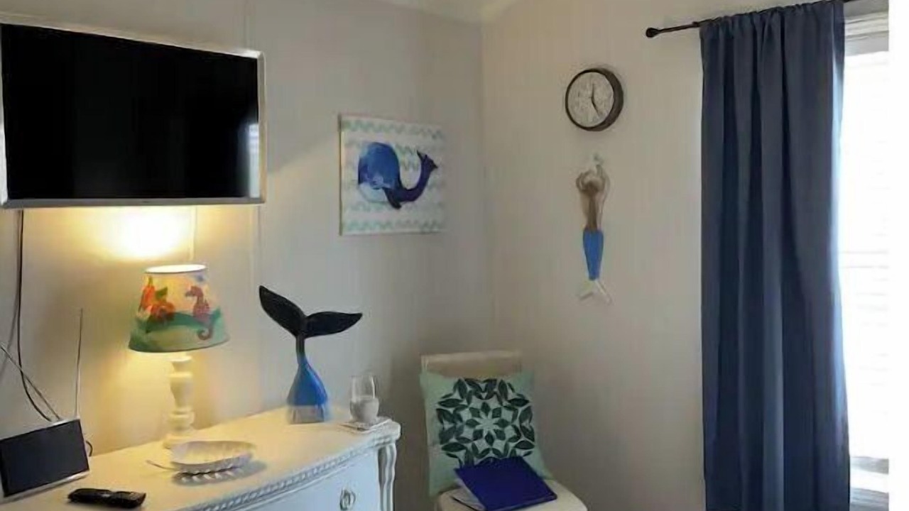 Photo of Bedroom in Pine Island Center
