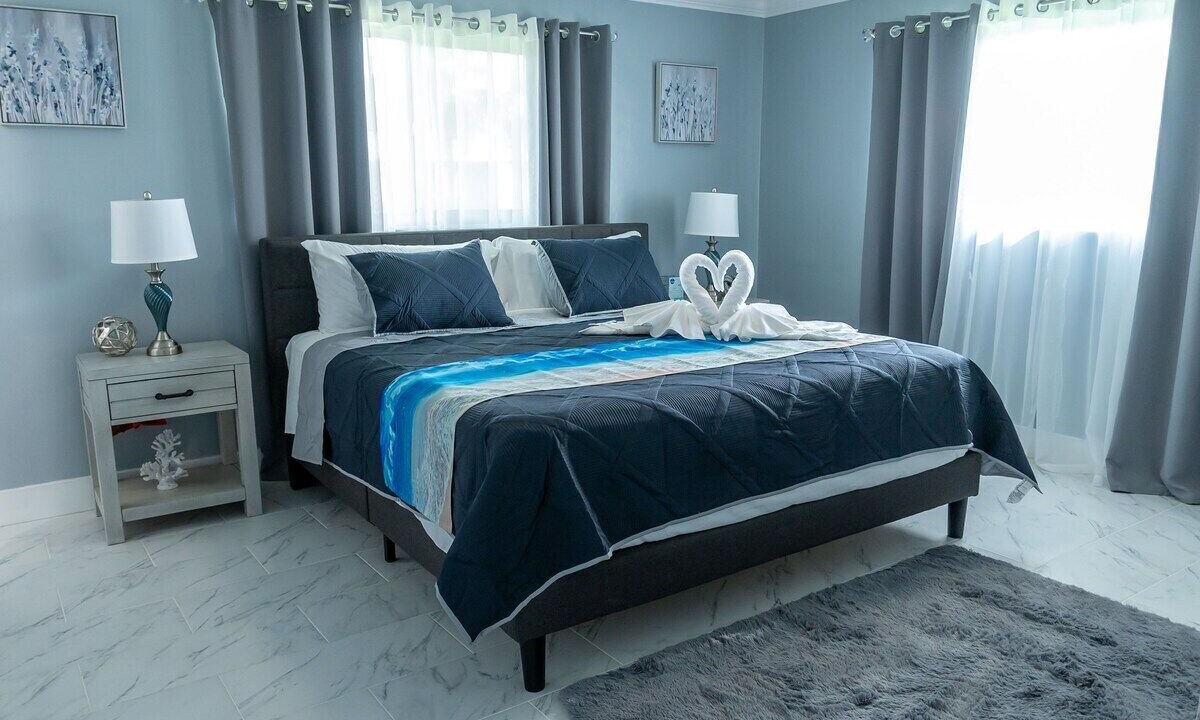 Photo of Bedroom in Dania Beach