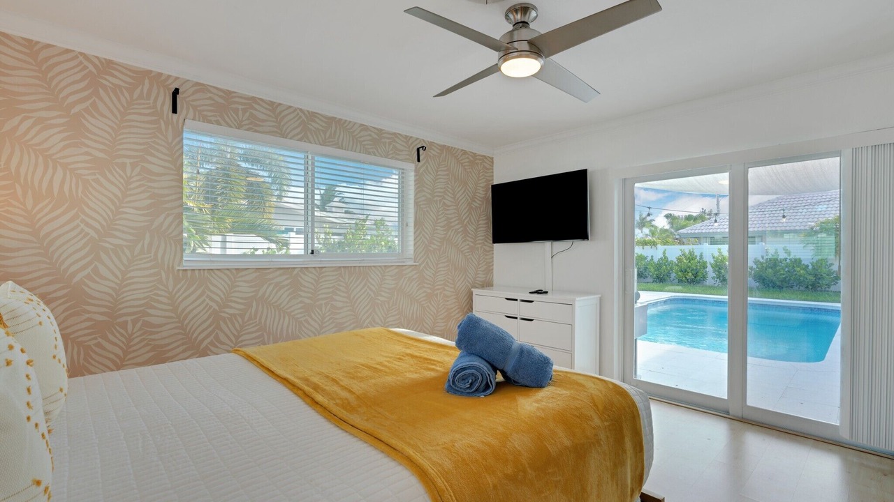 Photo of Bedroom in Imperial Point