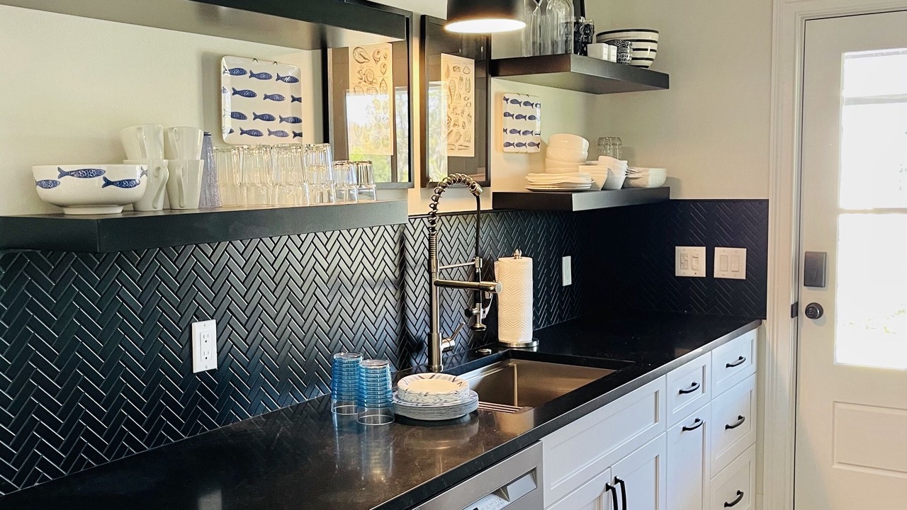 Photo of Kitchen in Lake Sarasota