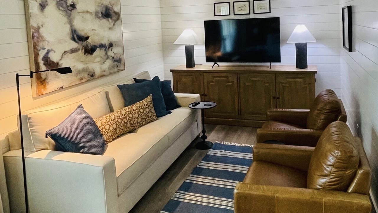 Photo of Livingroom in Lake Sarasota
