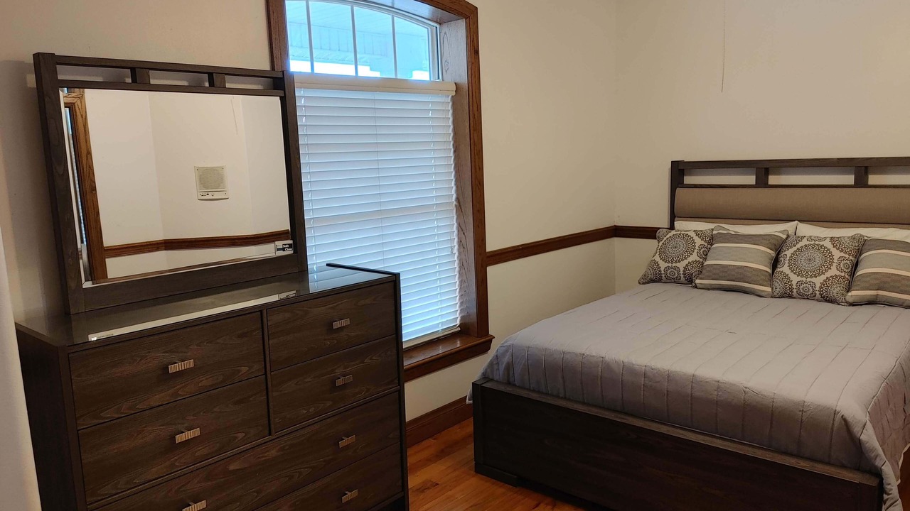 Photo of Bedroom in Tropic