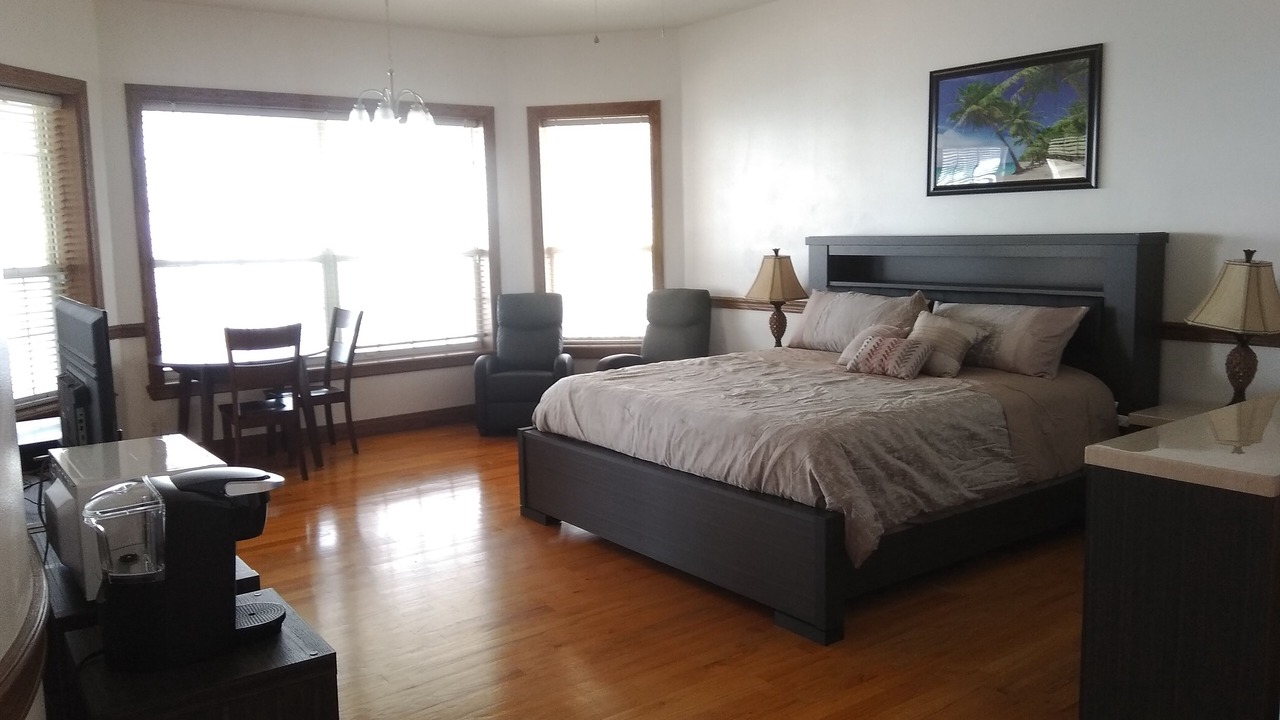 Photo of Bedroom in Tropic