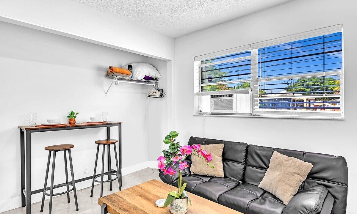 Photo of Livingroom in Royal Poinciana