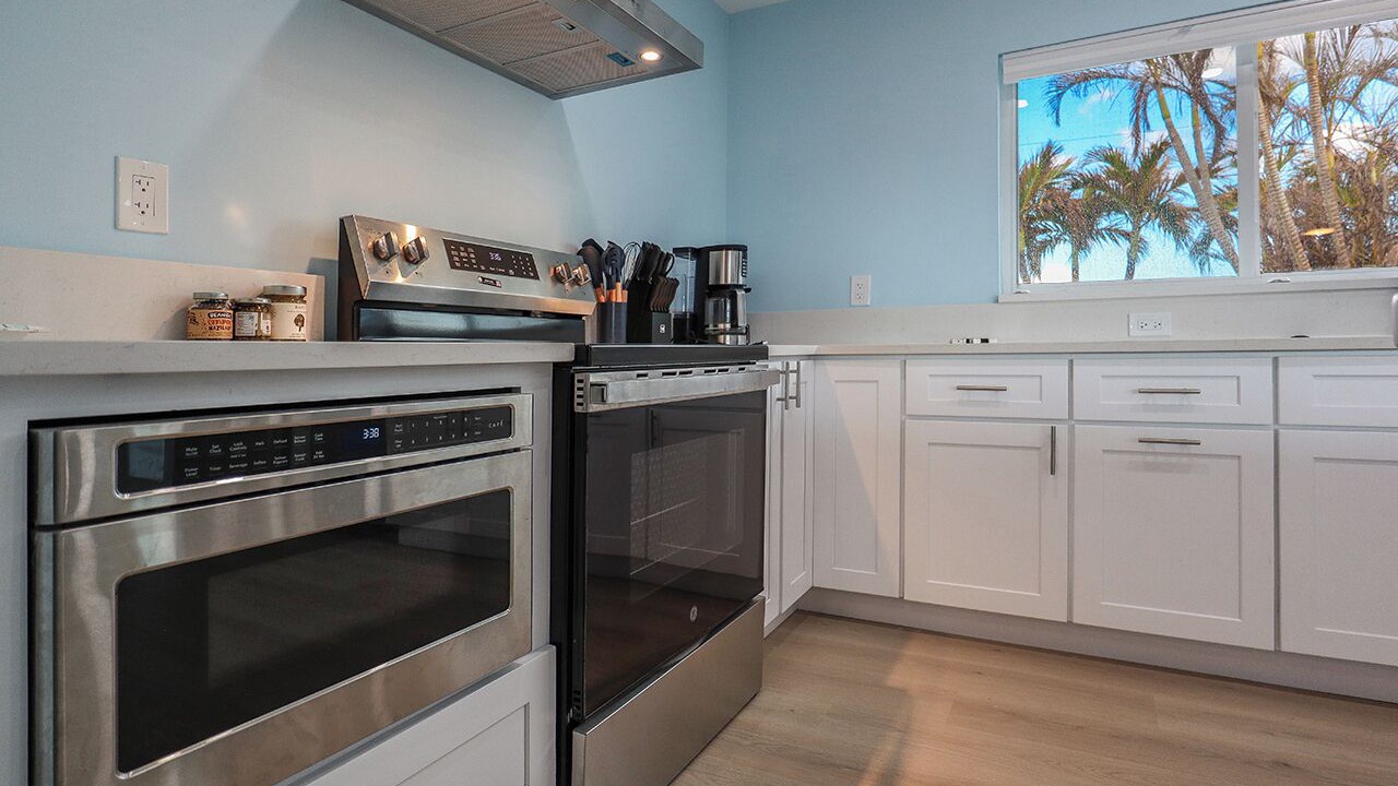 Photo of Kitchen in Laguna Shores