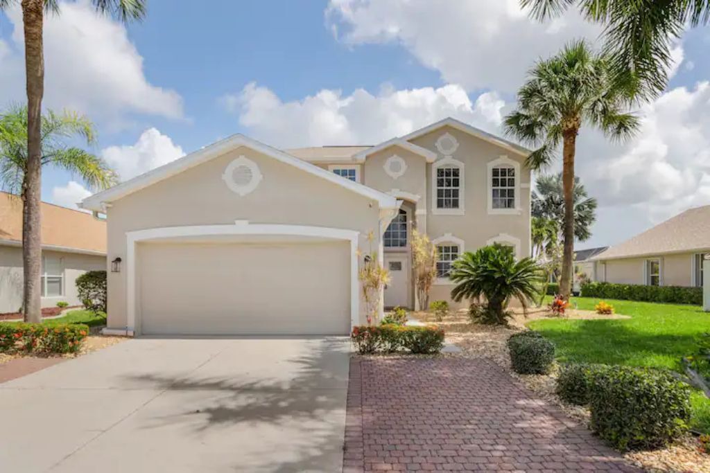 Photo of Outdoor in Beachwalk Isles
