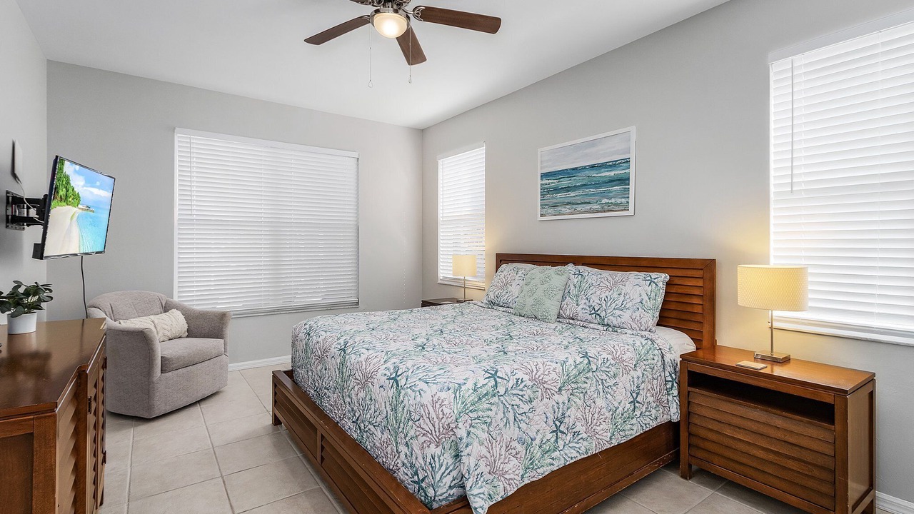 Photo of Bedroom in Beachwalk Isles