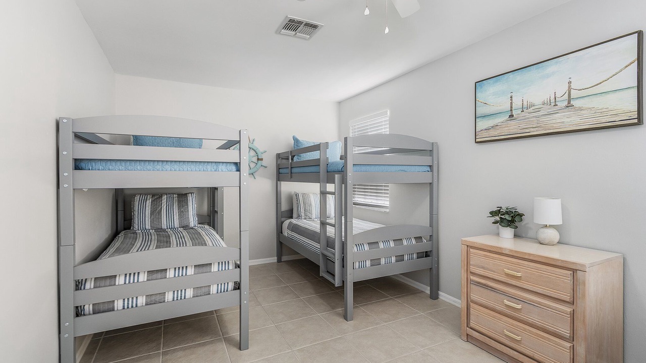 Photo of Bedroom in Beachwalk Isles