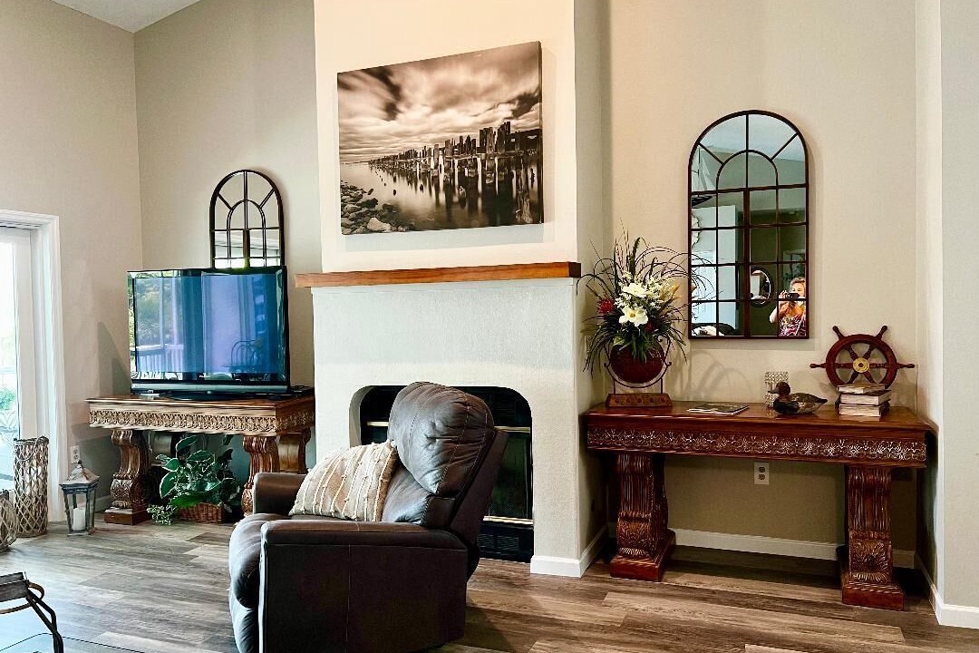 Photo of Livingroom in Bayshore Gardens