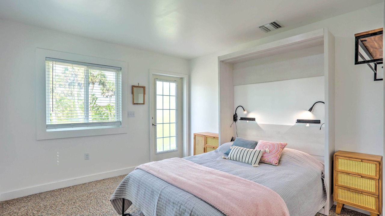Photo of Bedroom in Fort Pierce Shores
