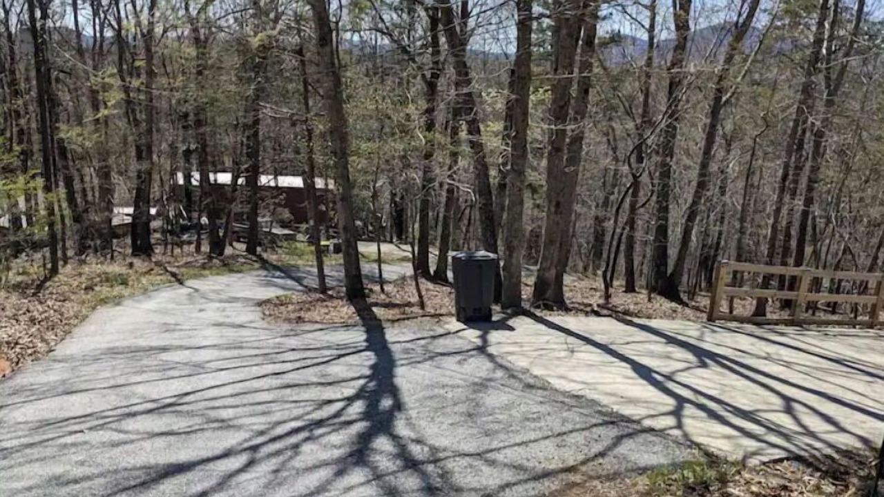 Photo of Others in Clarkesville