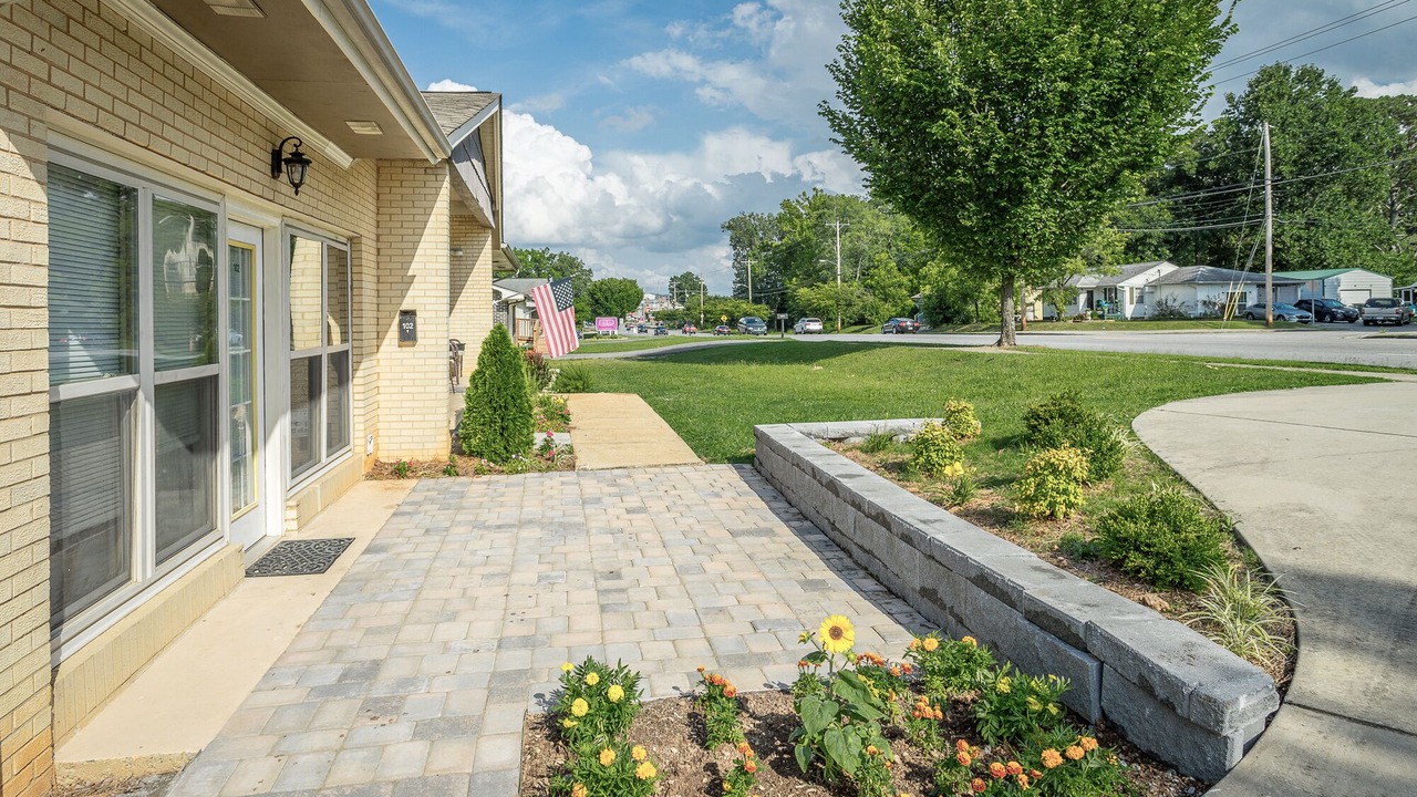 Photo of Outdoor in Graysville