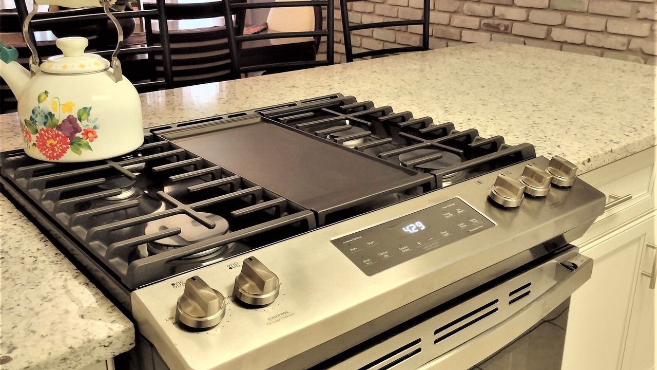 Photo of Kitchen in Sky Lake