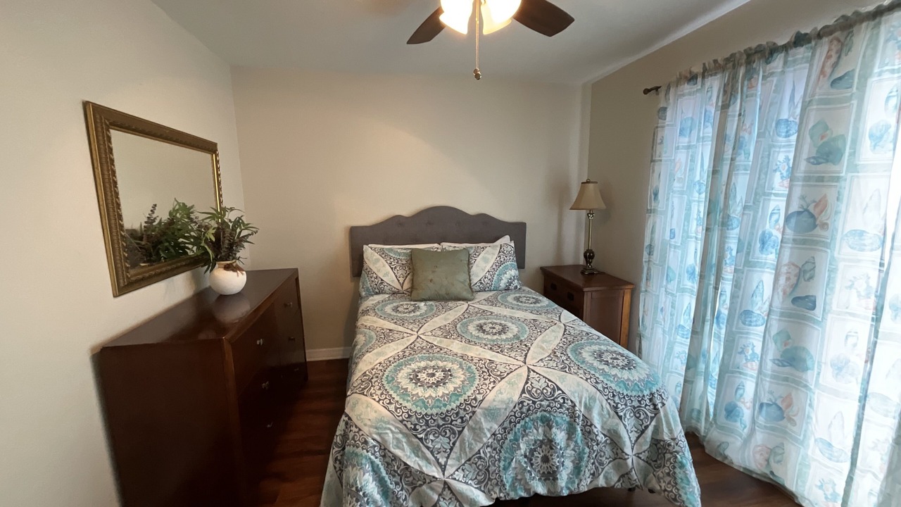 Photo of Bedroom in Sky Lake
