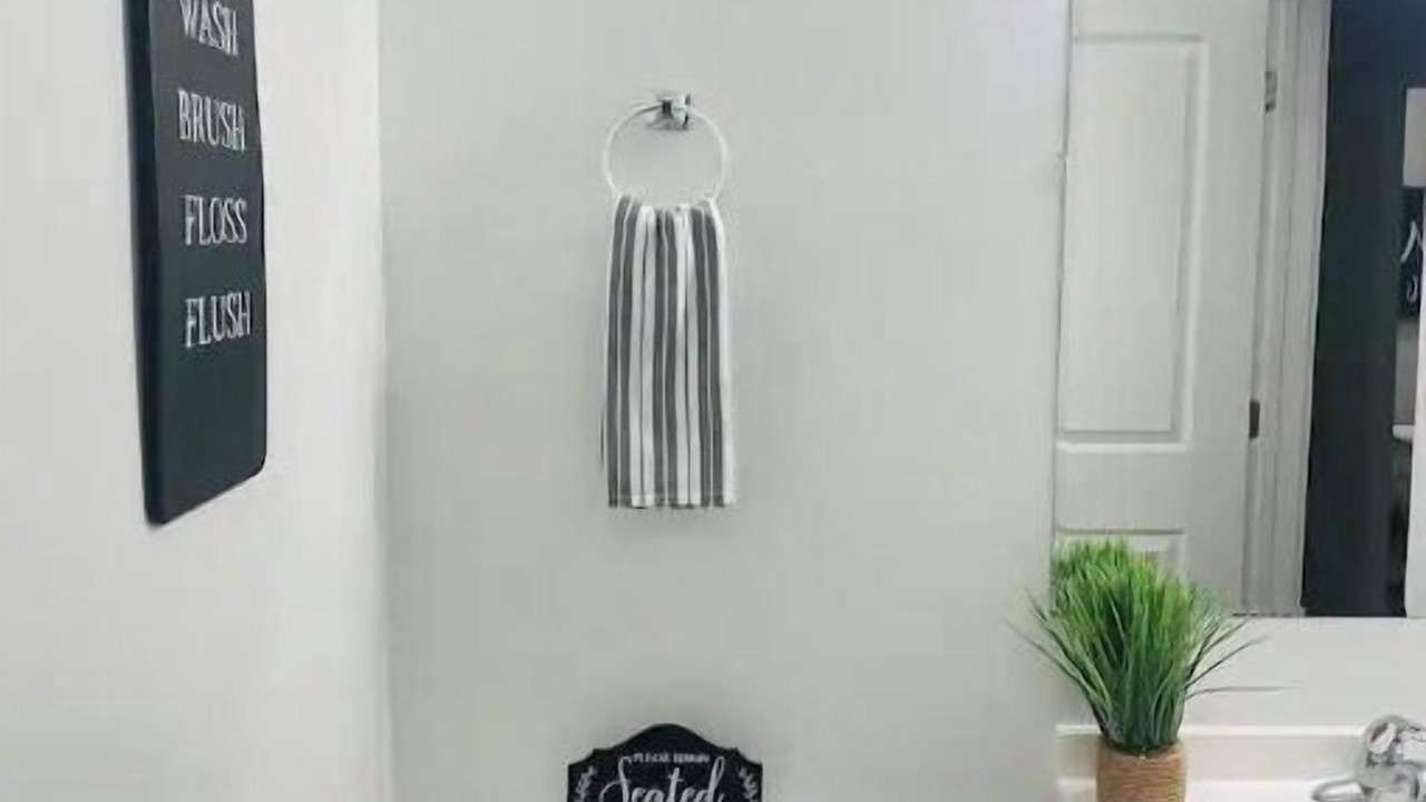 Photo of Bathroom in Thomas Drive
