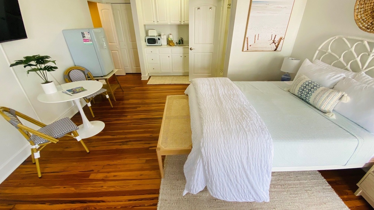 Photo of Bedroom in Pass-a-Grille Historic District