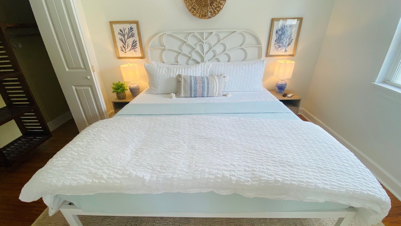 Photo of Bedroom in Pass-a-Grille Historic District