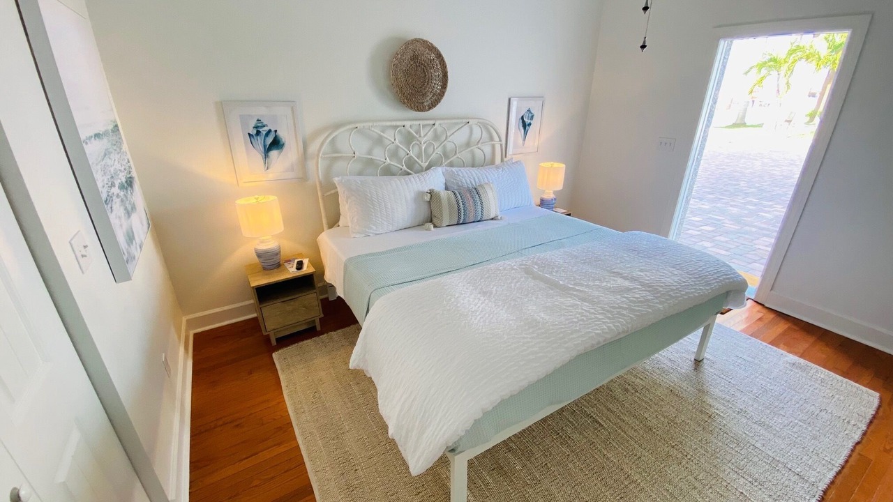 Photo of Bedroom in Pass-a-Grille Historic District