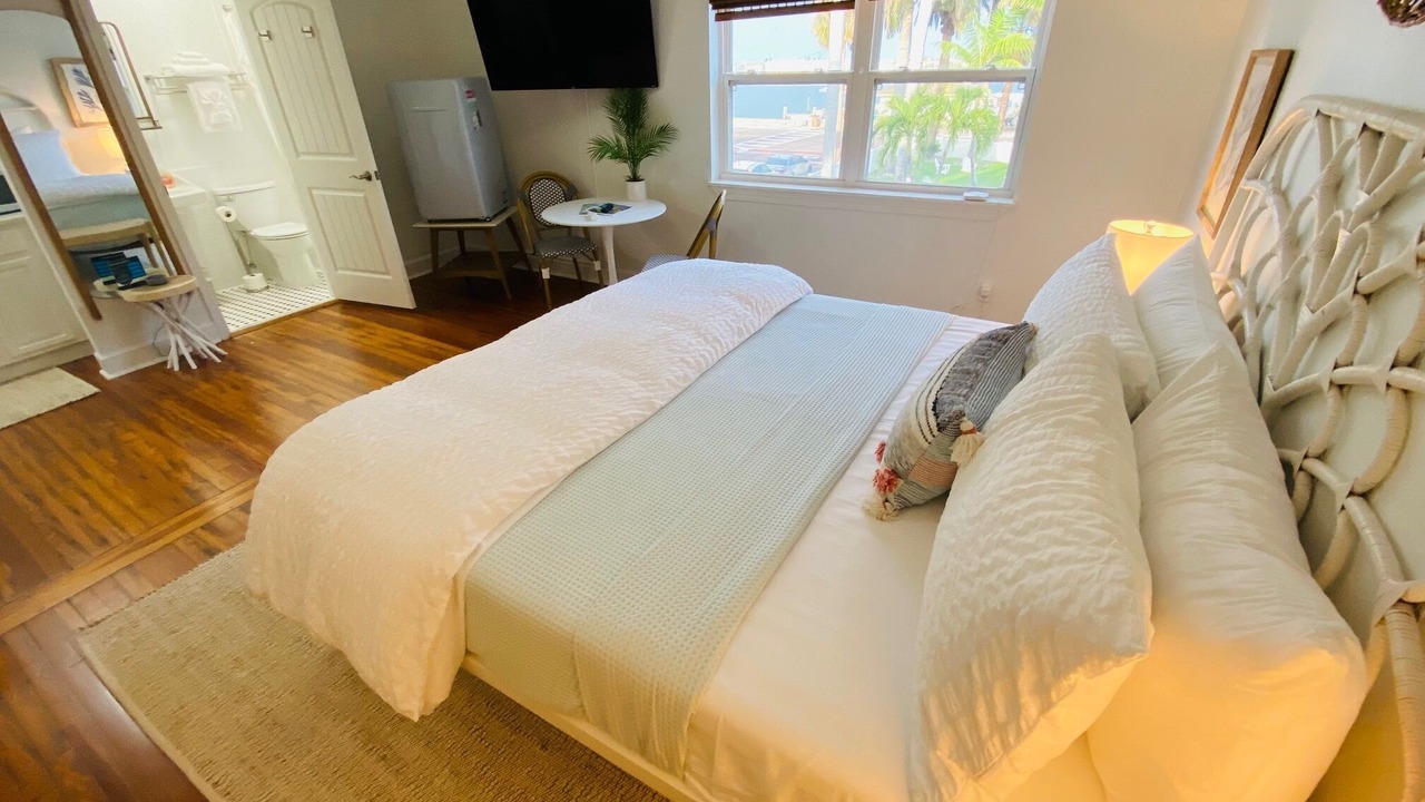 Photo of Bedroom in Pass-a-Grille Historic District