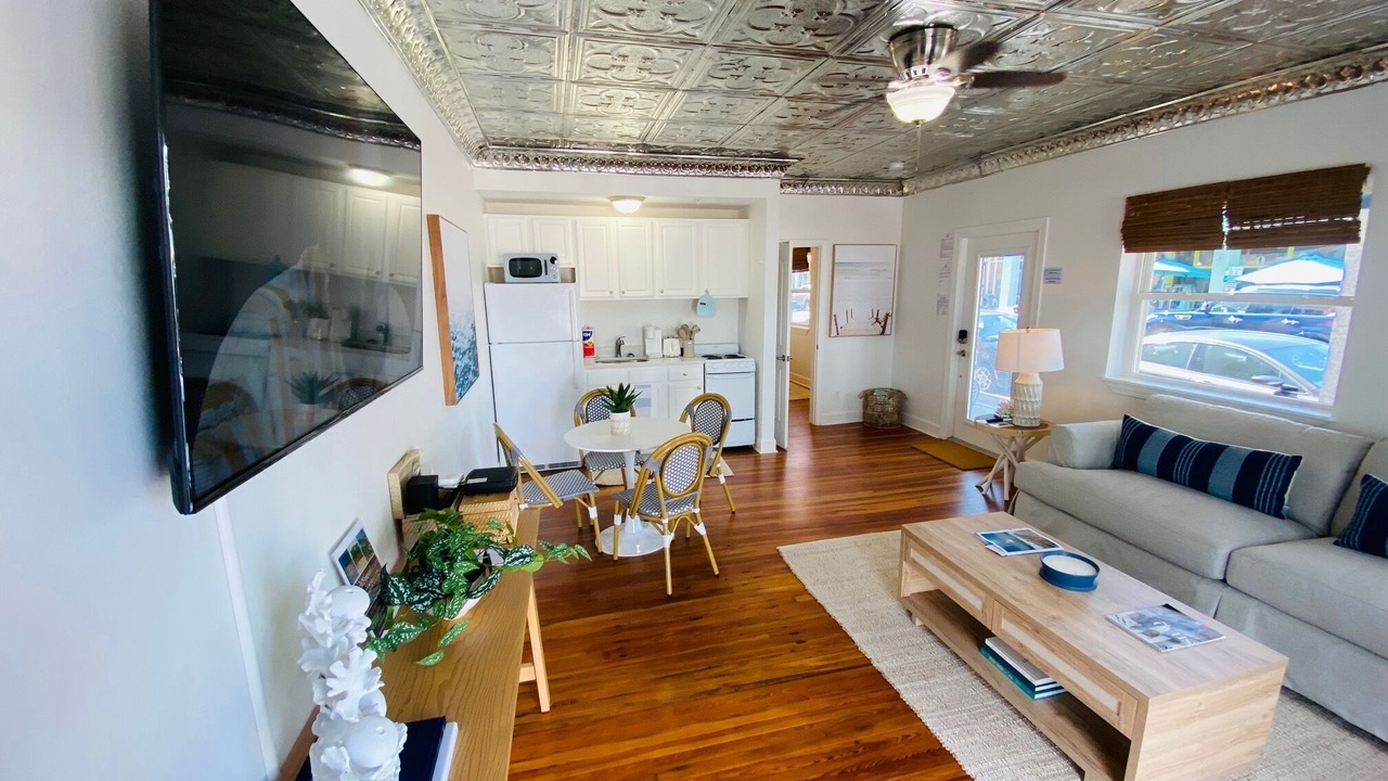 Photo of Livingroom in Pass-a-Grille Historic District