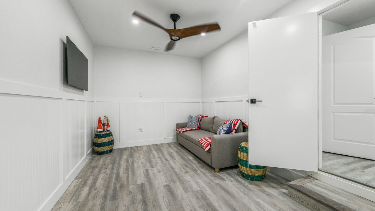 Photo of Bedroom in Bay Isle