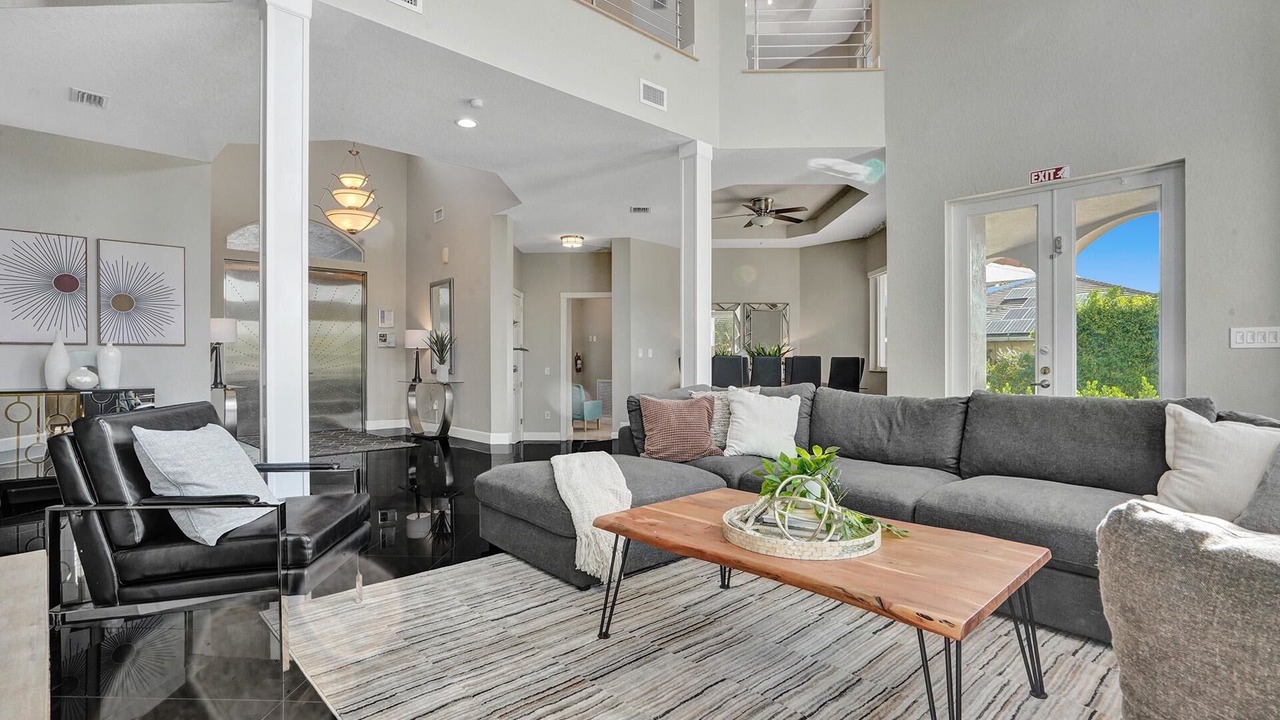 Photo of Livingroom in Plantation