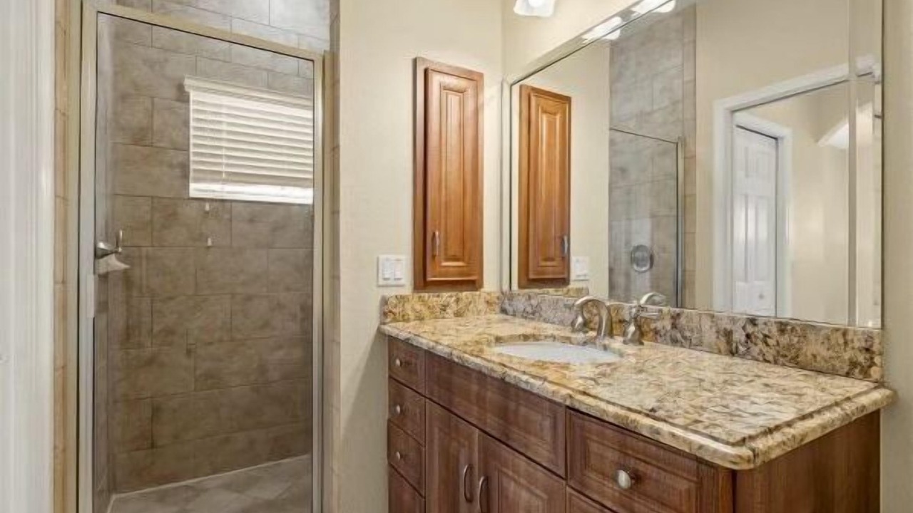 Photo of Bathroom in Hills T P