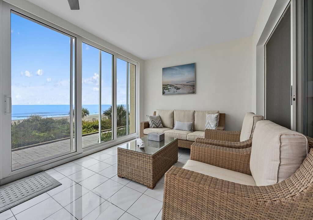 Photo of Livingroom in Sawgrass