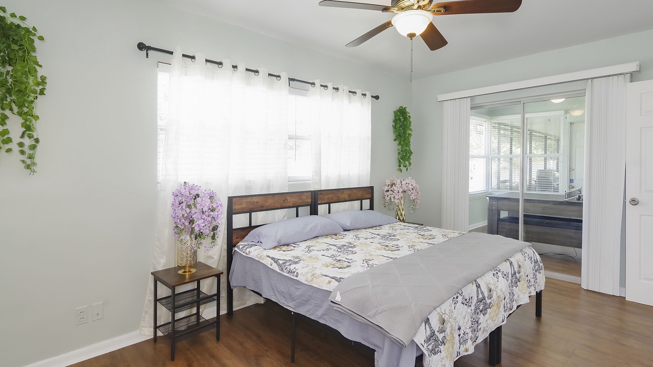 Photo of Bedroom in Largo