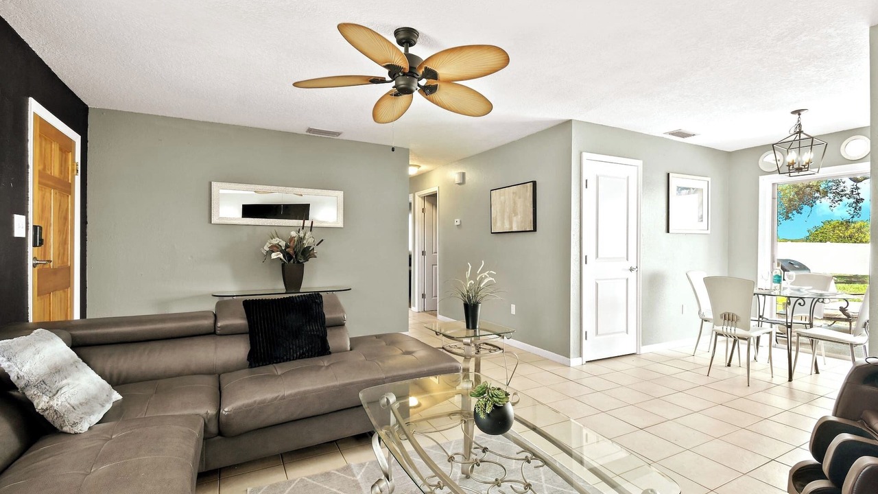 Photo of Livingroom in Babson Park