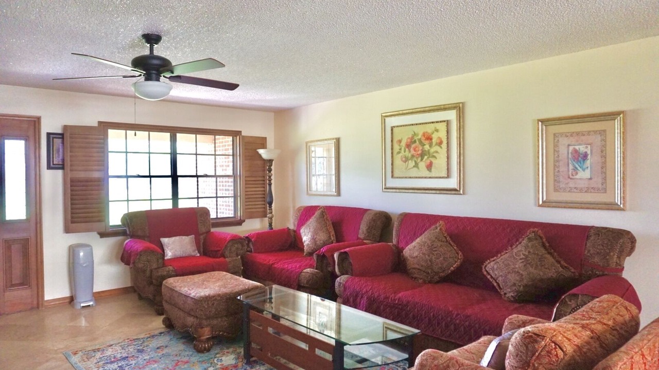 Photo of Livingroom in St. Cloud
