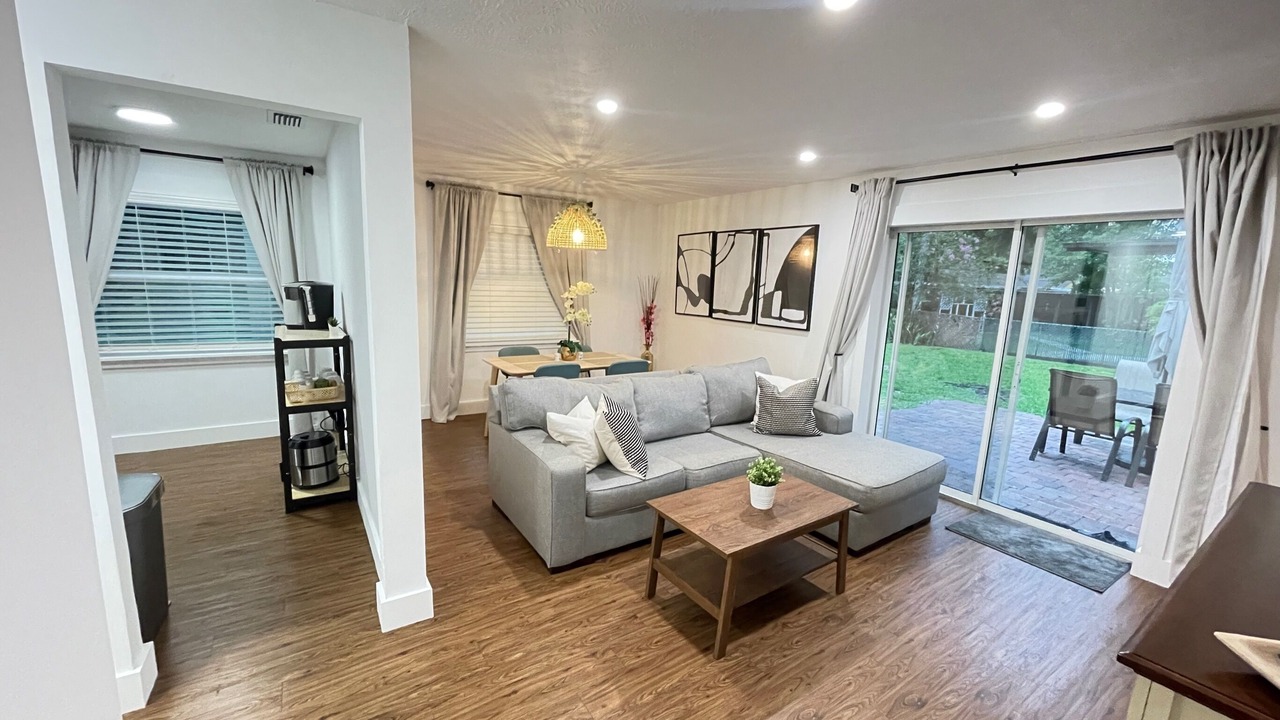 Photo of Livingroom in Brandon