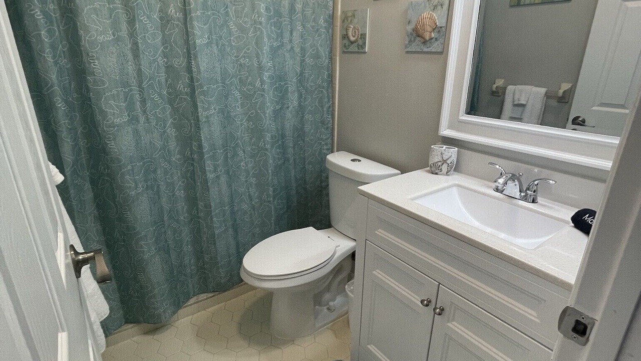 Photo of Bathroom in Port Orange