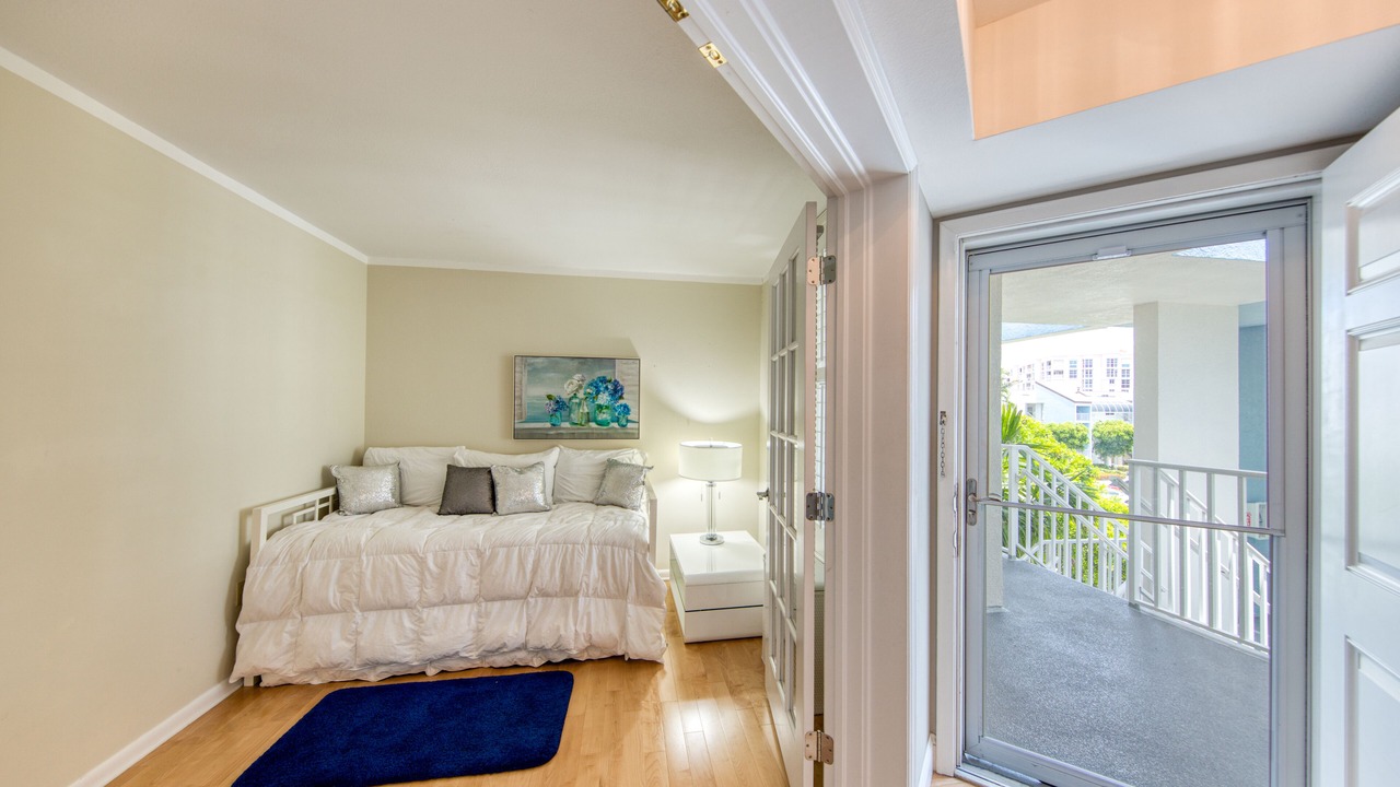 Photo of Bedroom in Bayway Isles