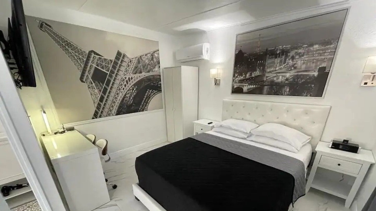 Photo of Bedroom in Egypt Lake-Leto