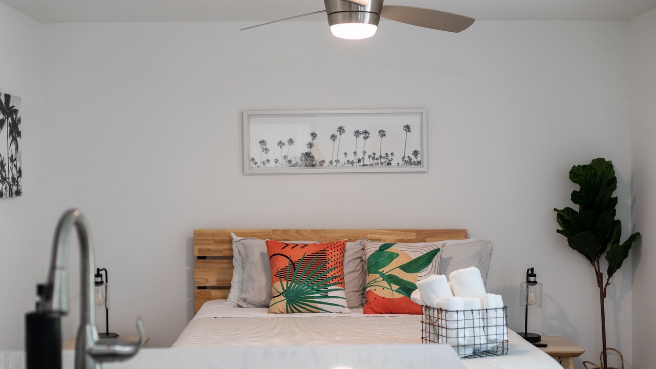 Photo of Bedroom in South Palm Park Neighborhood Association