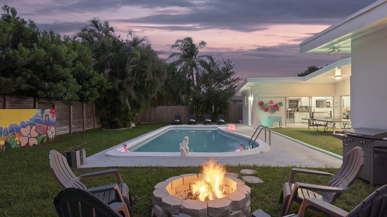 Photo of Outdoor in North Miami Beach