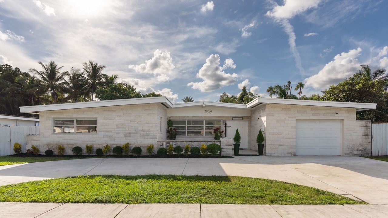 Photo of Others in North Miami Beach