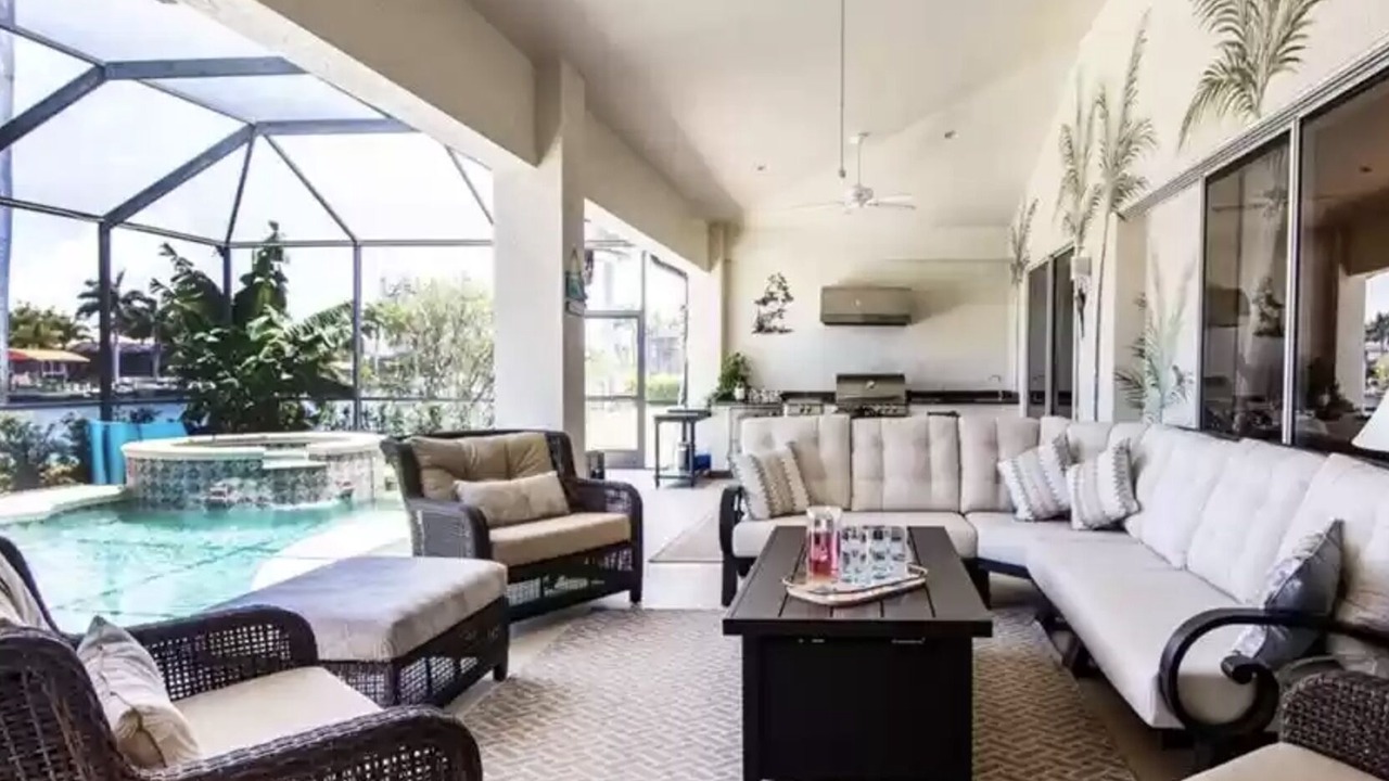 Photo of Livingroom in Pelican