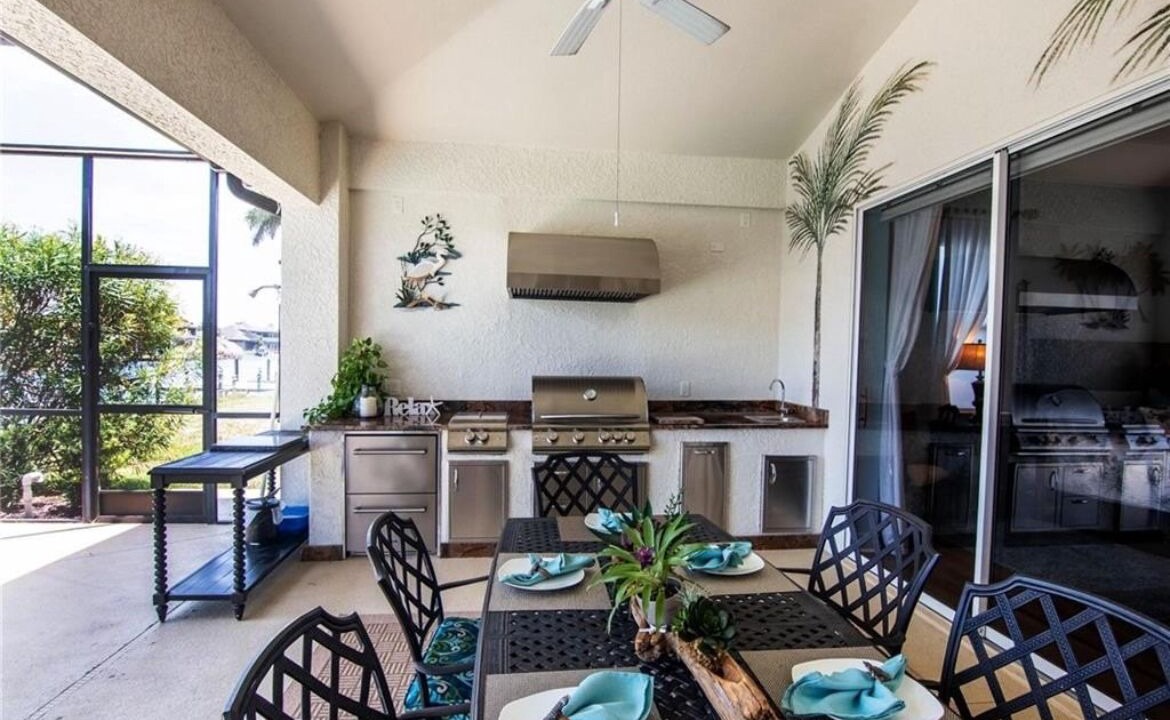 Photo of Outdoor in Pelican