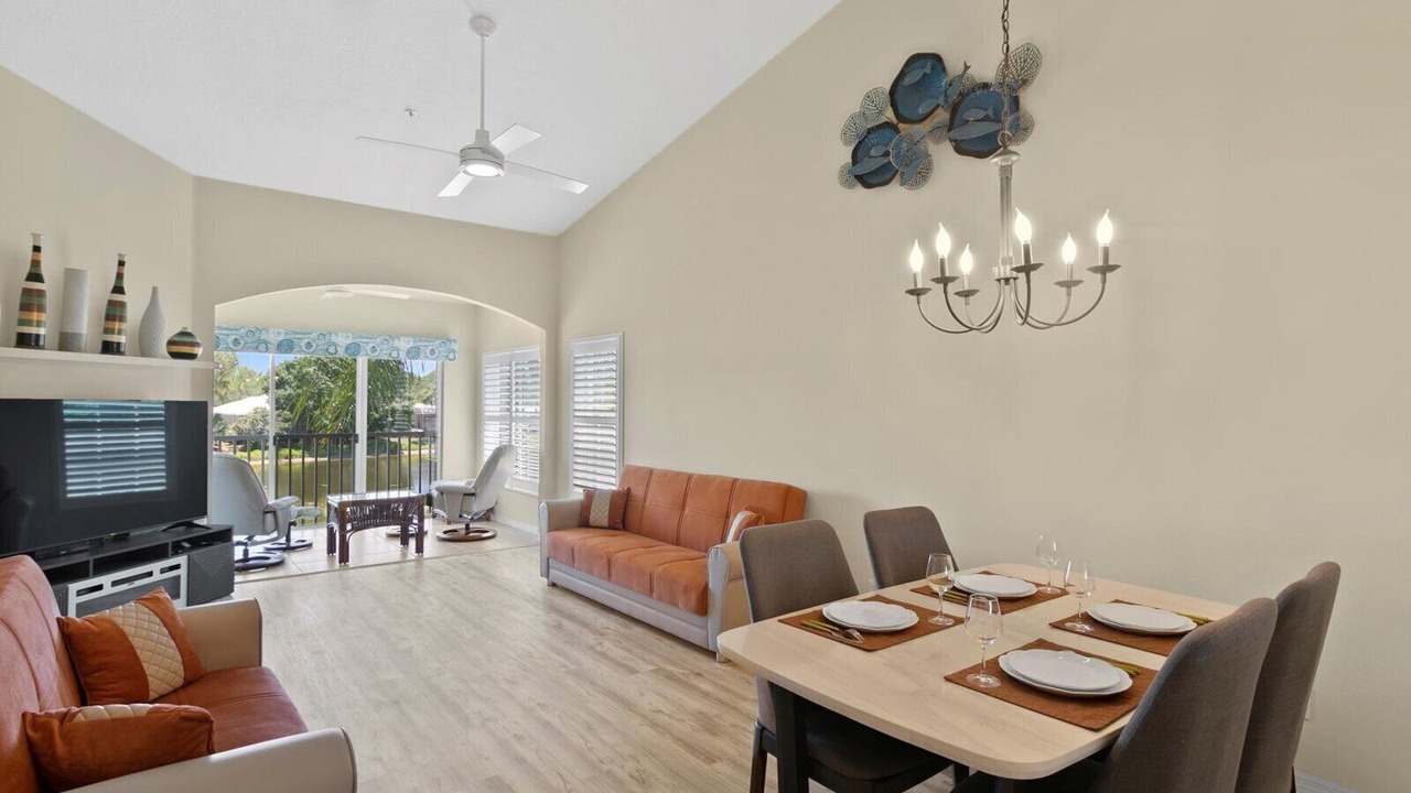Photo of Livingroom in Plantation
