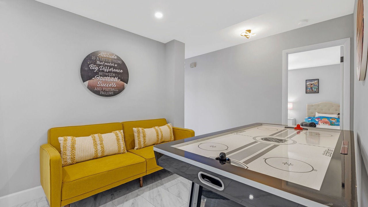 Photo of Bedroom in Imperial Point