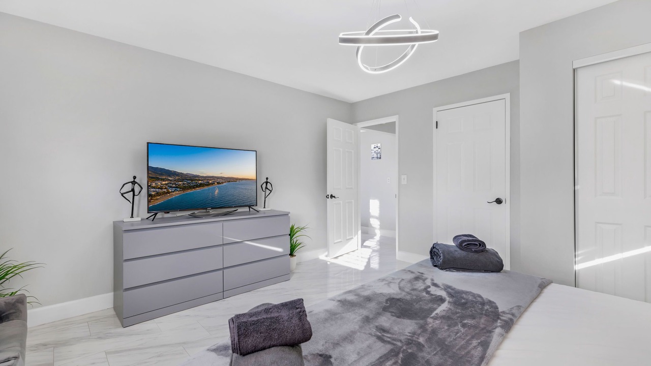 Photo of Bedroom in Imperial Point