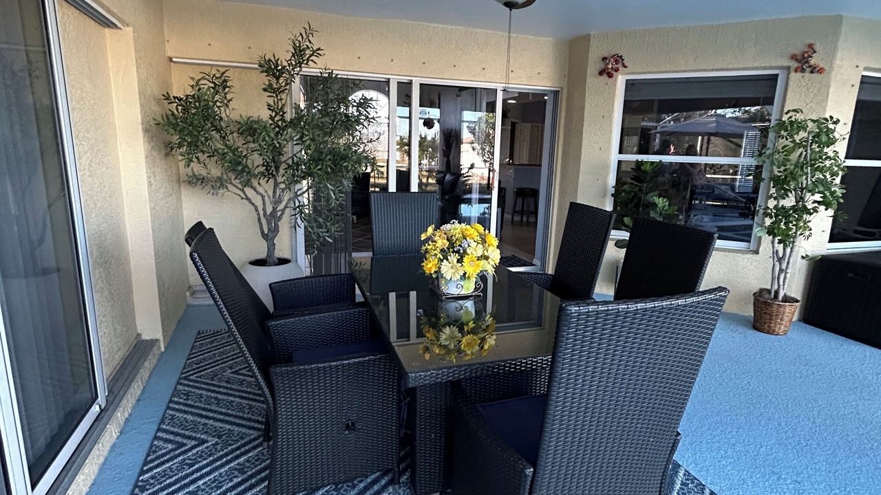 Photo of Outdoor in Mariner