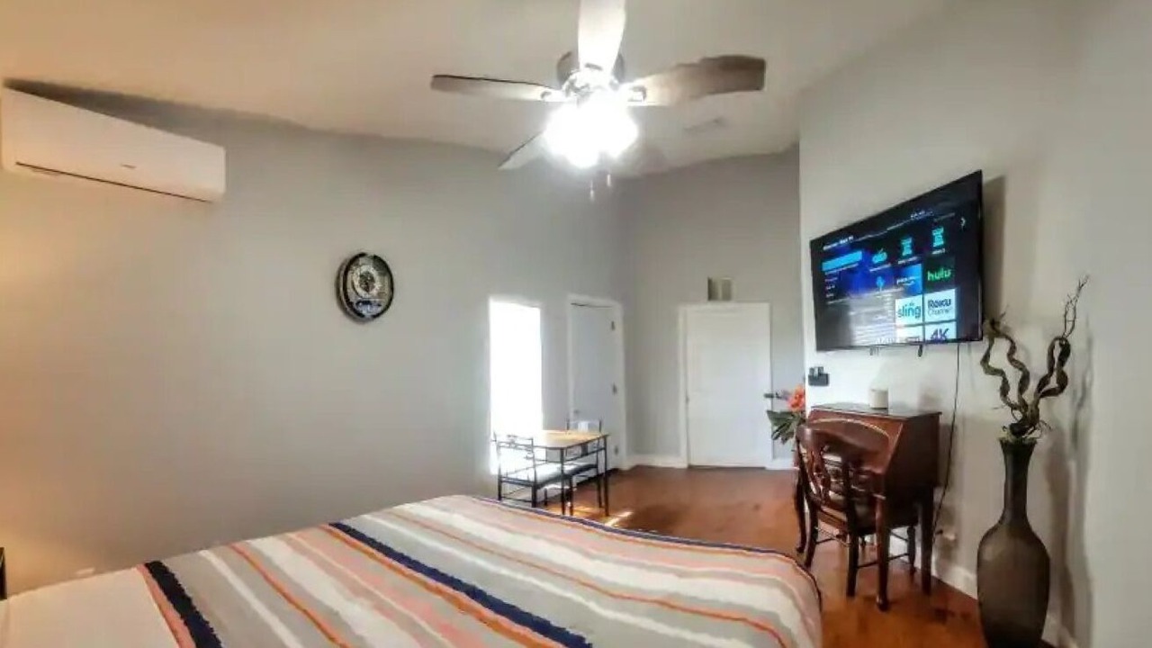Photo of Bedroom in Westchase