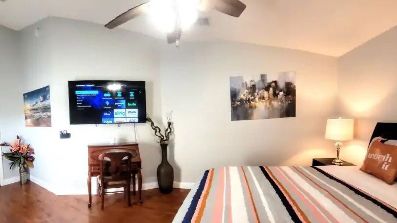 Photo of Bedroom in Westchase